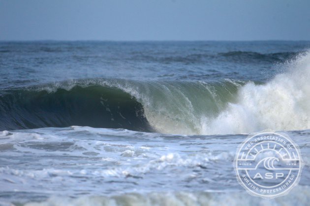 Praia de Carcavelos.Contest site.