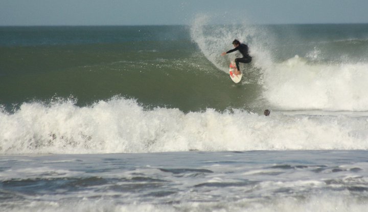 Goros Beach Pro presentado por Surfing Latino