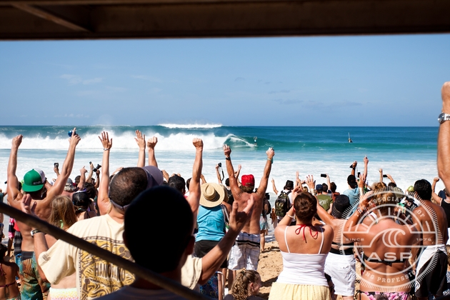 Billabong Pipe Masters in Memory of Andy Irons - Day 7 141213