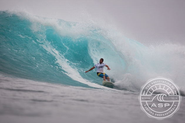 VANS World Cup of Surfing - 007_Day7_011213_ON